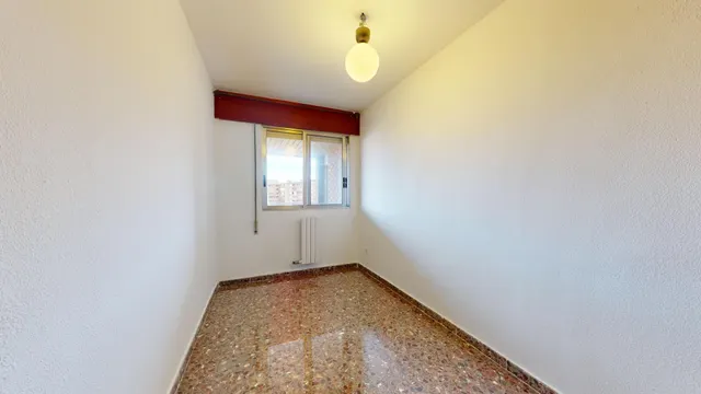Piso con garaje y trastero parque Miraflores — 13