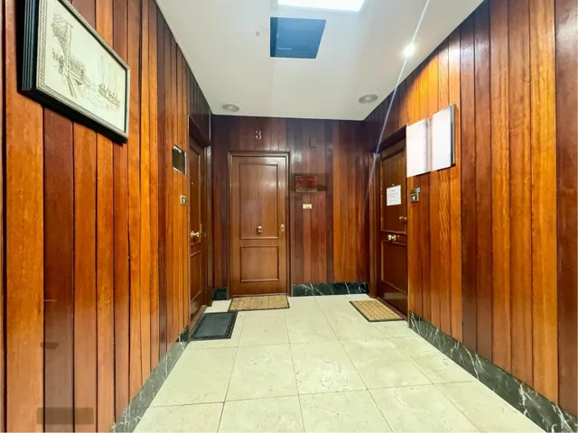 LOCAL EN JUAN XIII — 23