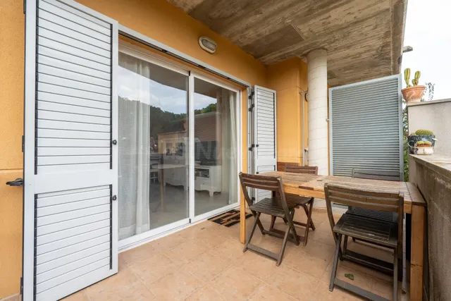 ACOGEDORA PLANTA BAJA EN CAMBRILS - foto 4