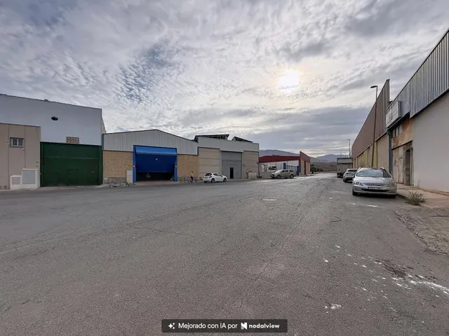 Nave Industrial - total 390 m2 de parcela, son 260 m2 de nave más 130 m2 de patio privado en Benahadux — 21