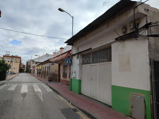SE VENDE BAJO EN LOS DOLORES DE MURCIA - foto 4