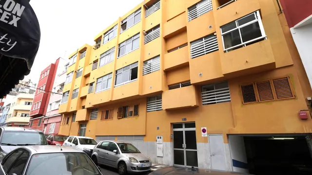 Piso de 3 dormitorios en arenales – calle obispo vela, Las Palmas de Gran Canaria — 21