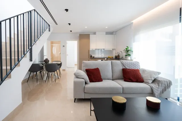 ADOSADO CON TERRAZA PRIVADA, PISCINA Y JARDÍN EN GRAN ALACANT!! — 6