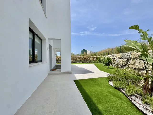 Chalet 6 habitaciones 460m² en venta - Costa Del Sol — 49
