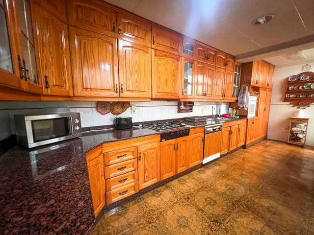 Adosado 5 habitaciones 340m² en venta - Zona Pueblo — 12
