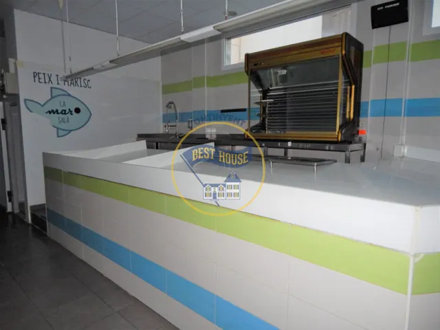 OPORTUNIDAD!! LOCAL COMERCIAL PESCADERIA EN OLLERIA — 2