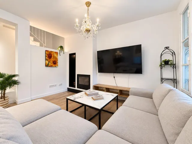 CHALET ADOSADO EN VENTA CL SIRIO-NVA ANDALUCIA 59 — 17