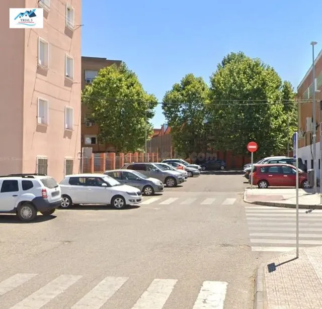 Venta de piso en Badajoz - foto 2