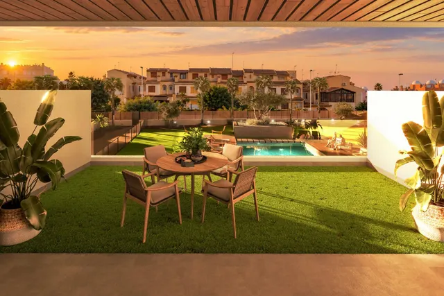 Apartamentos de nueva construcción con licencia turística a 300 m de la playa en Torrevieja — 23