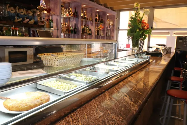 EXELENTE OPORTUNIDAD - RESTAURANTE EN TORREVIEJA — 40