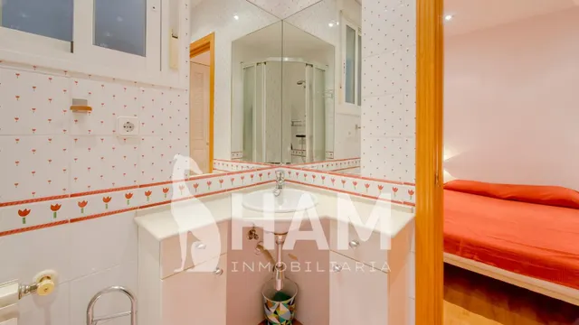 ¡Inmobiliaria HAM ofrece este estupenda vivienda en Madrid! — 5