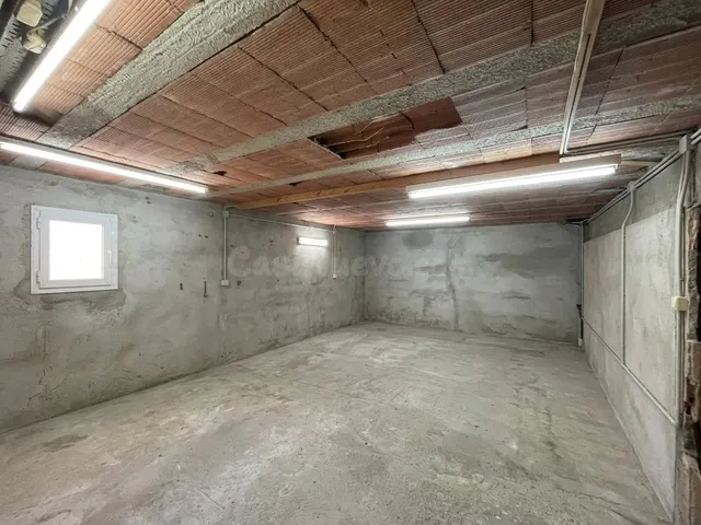 AMPLIO LOCAL COMERCIAL CON ALTILLO Y SÓTANO EN LA CREU DE BA - foto 4