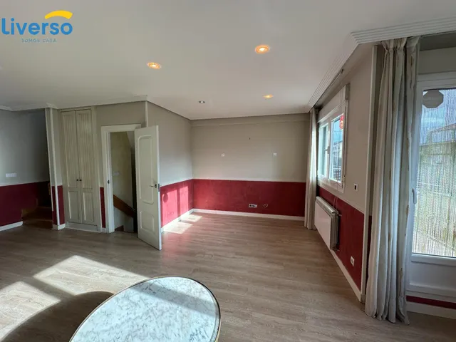 VENDEMOS EXPECTACULA CHALET CON MERENDERO, GARAJE DOBLE, habitación DE JUEGOS  MAGNICO VESTIDOR, Y MUCHO MÁS EN BRIVIESCA. — 8