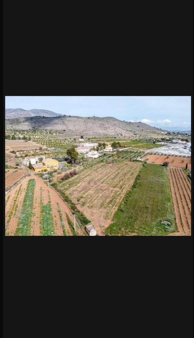 Terreno edificable a la venta - foto 5