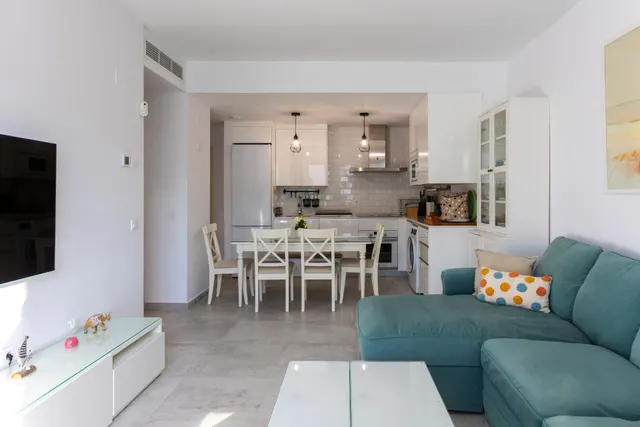 Ático Premium en Selecta Costa, Salobreña: diseño, confort y una terraza para vivir el Mediterráneo. — 14