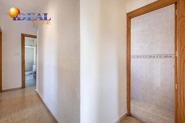 Magnífico piso ideal para invertir o para vivir sin vecinos y con vistas despejadas. — 11