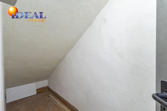 Ático dúplex junto Alhamar con 2 garajes y 2 trasteros — 31