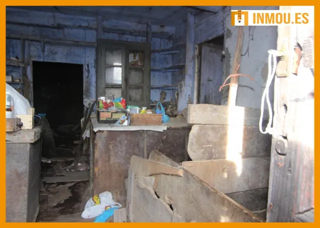 GRAN INVERSIÓN: CASA PARA REFORMAR CON TERRENO EN LA SALIDA  - foto 3