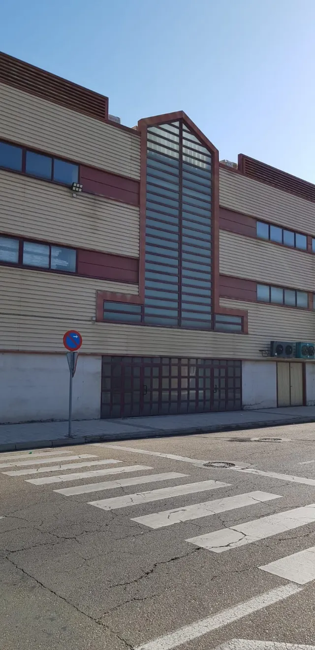 Oficina en alquiler junto MERCAOLID — 9