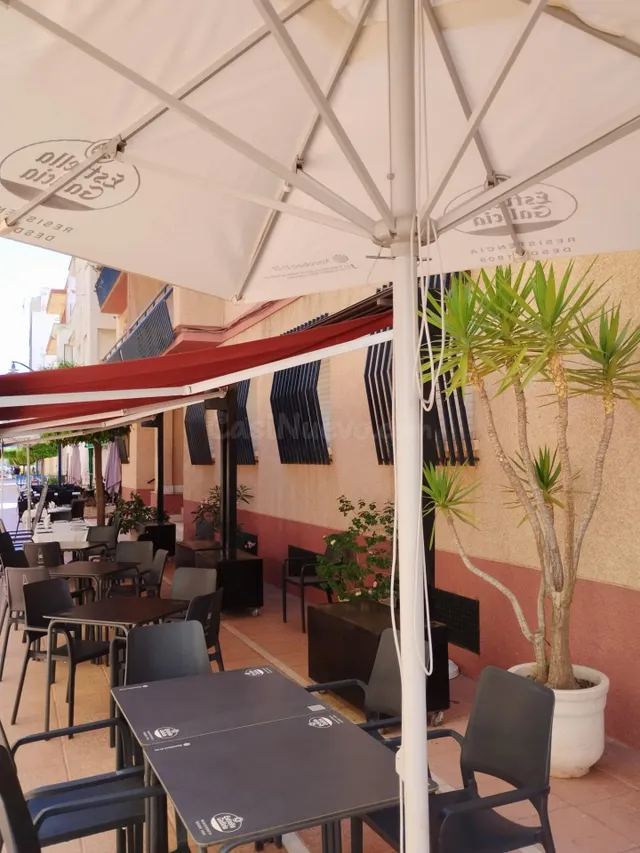 SE VENDE RESTAURANTE EN SANTIAGO DE LA RIBERA — 4