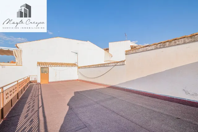 Amplia y Luminosa Casa en el Corazón de Monachil — 46