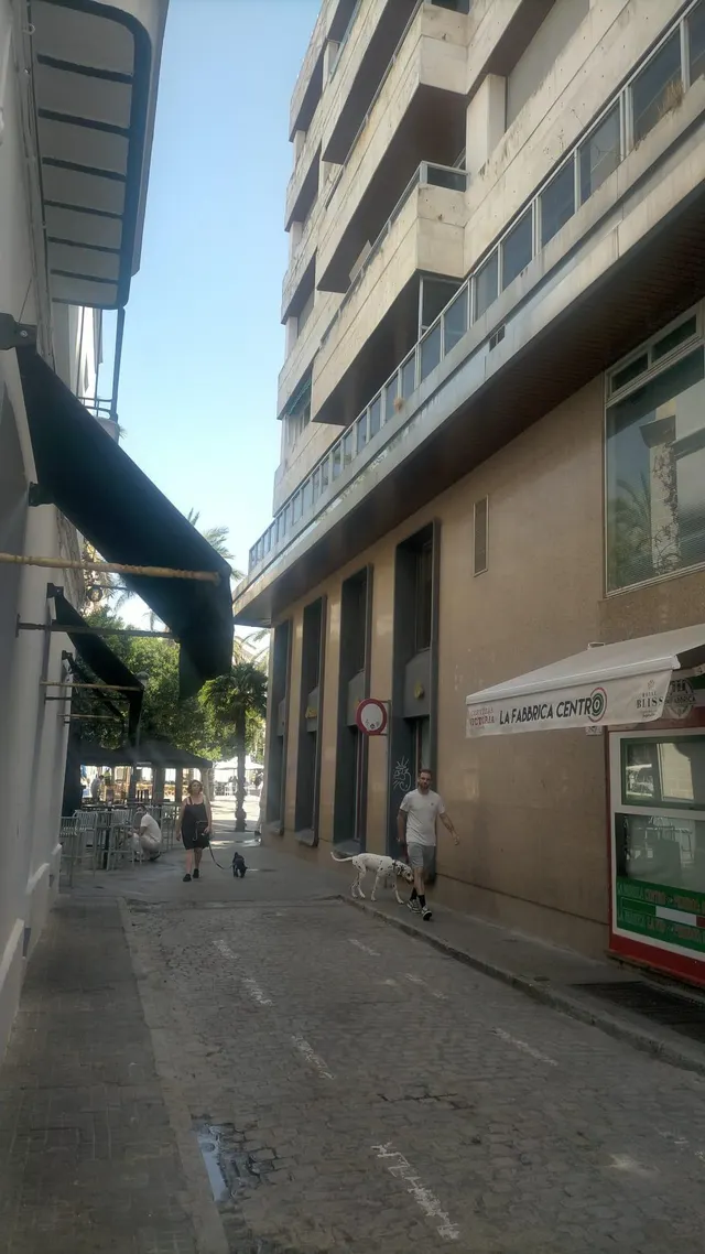 Magnifico local comercial en calle Caballeros en perfecto estado. A un minuto de Plaza Arenal — 9