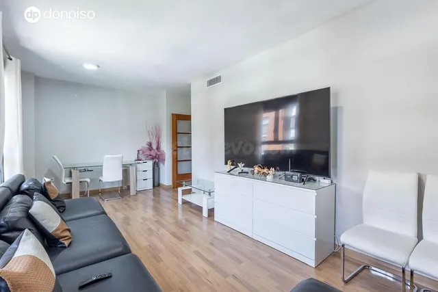 Exclusiva vivienda en Residencial Parque Lagos — 5