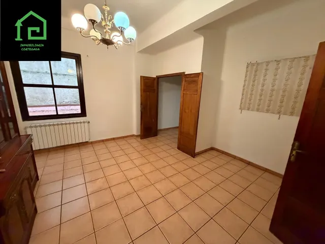 AMPLIO PISO EN PLENO CENTRO DE VILAGARCÍA DE AROUSA PARA REFORMAR — 9