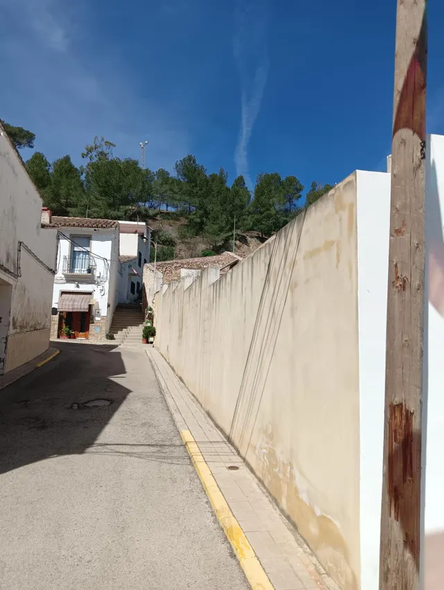 Parcela urbana en el centro de Montroy — 20