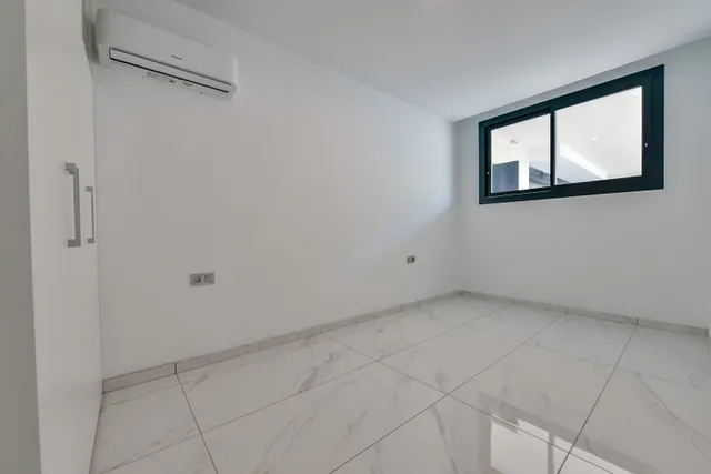 Villa 7 habitaciones 636m² en venta - Golf Bahía — 31