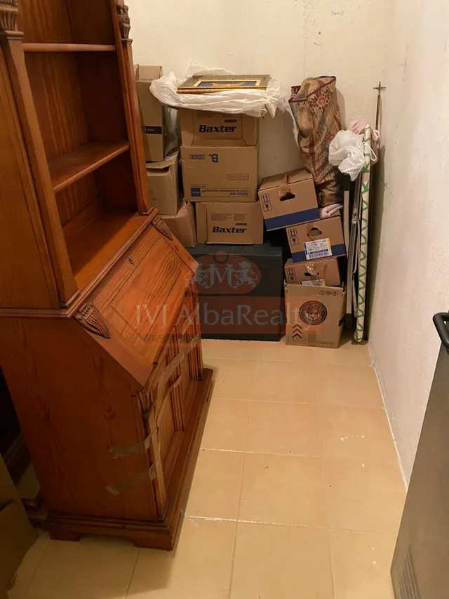 SE VENDEN PLAZA DE GARAJE Y TRASTERO EN LA MISMA FINCA, ZONA FACULTAD DE MEDICINA. — 3