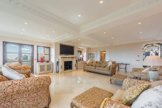 Chalet 6 habitaciones 341m² en venta - Costa Del Sol — 11
