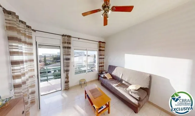 Apartamento 2 dormitorios con vistas despejadas en mas oliva