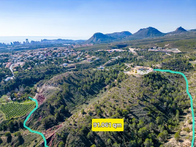 Terrer Roch – Terreno rústico con vistas panorámicas en La Nucía (91.061 m2) — 5