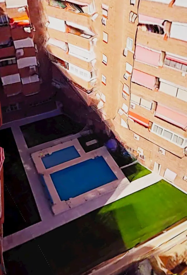 Alquiler de Piso Exterior en Puerta de Toledo con Piscina y Vigilancia — 21