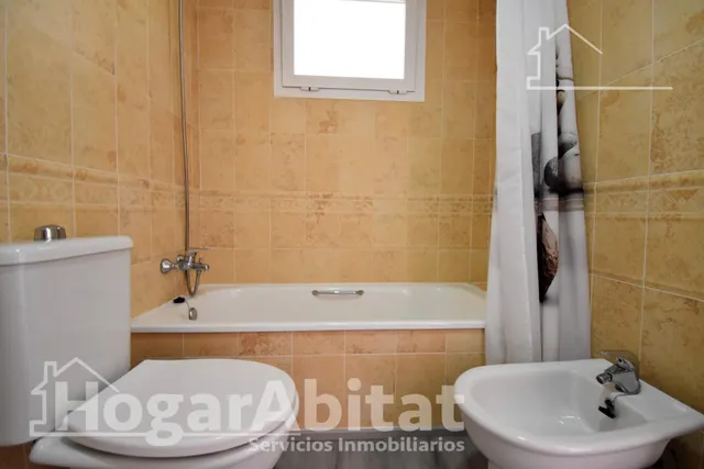 ¡EN PRIMERA LÍNEA DE PLAYA! LUMINOSO EN RESIDENCIAL CON PISCINA Y GARAJE — 27