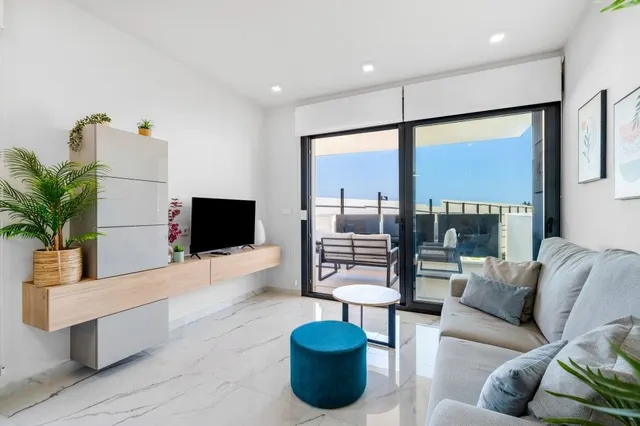 Apartamento en Orihuela Costa – ¡A solo minutos de la playa! - foto 3