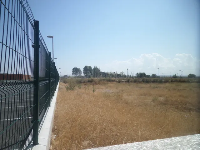 *Se alquila solar para negocio por sólo 1.500€* - foto 2