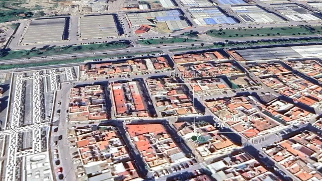 Suelo urbano consolidado en venta en Coria del Río (Sevilla) - foto 3