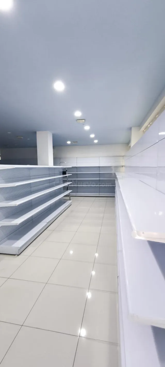 LOCAL COMERCIAL EN MOTRIL CENTRO - foto 3