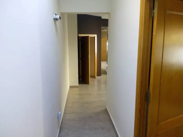 21 Inmobiliarias Vende casa en Xirivella zona Avenida Cami Nou — 11