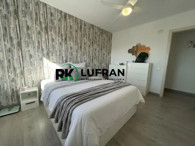 Piso en venta en Alicante. — 12