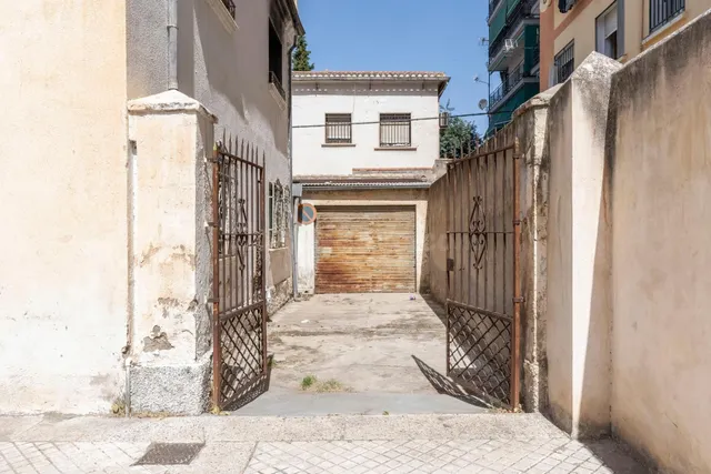 !!ESPECTACULAR PARCELA 612m CON VIVIENDA JUNTO LA HÍPICA!! - foto 3