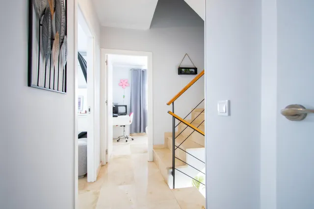 Chalet Independiente y privado en Bormujos — 35
