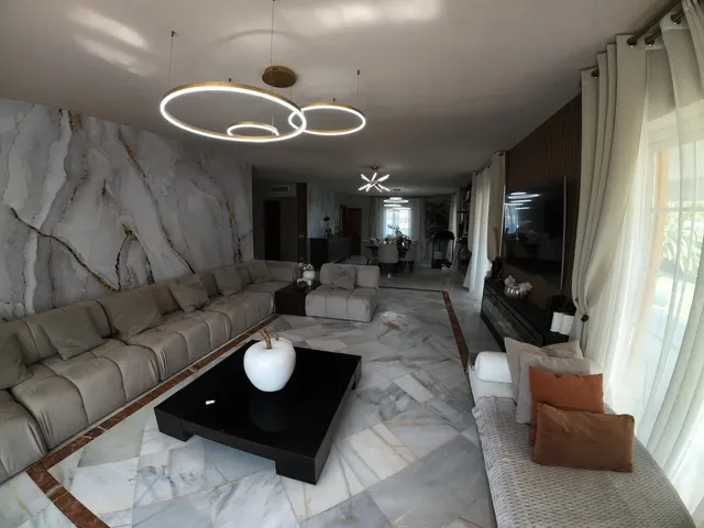 Chalet 7 habitaciones 623m² en venta - Marbella — 48