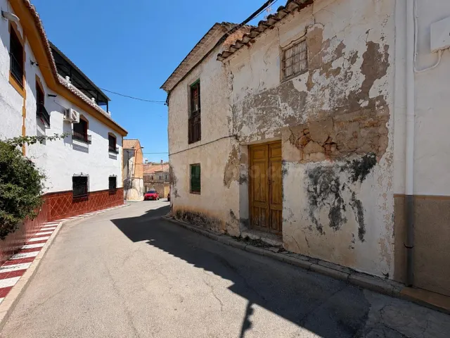 CASA PARA REFORMAR — 2