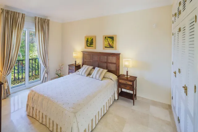 Chalet 4 habitaciones 404m² en venta - Marbella — 11