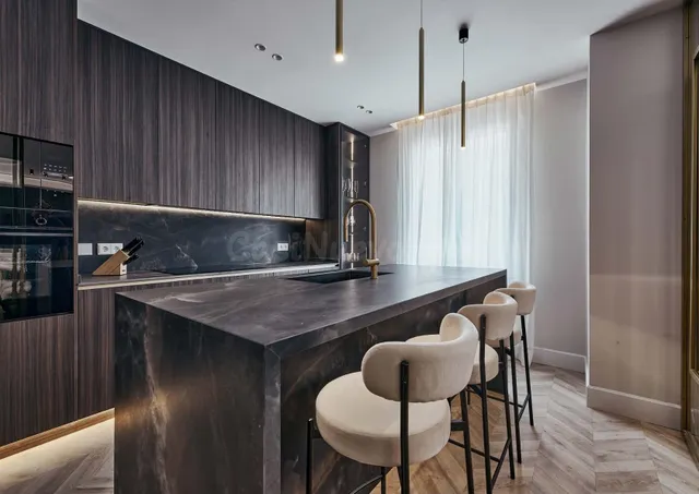 Exclusiva vivienda de diseño de 215 m2 con jacuzzi en el bar - foto 5
