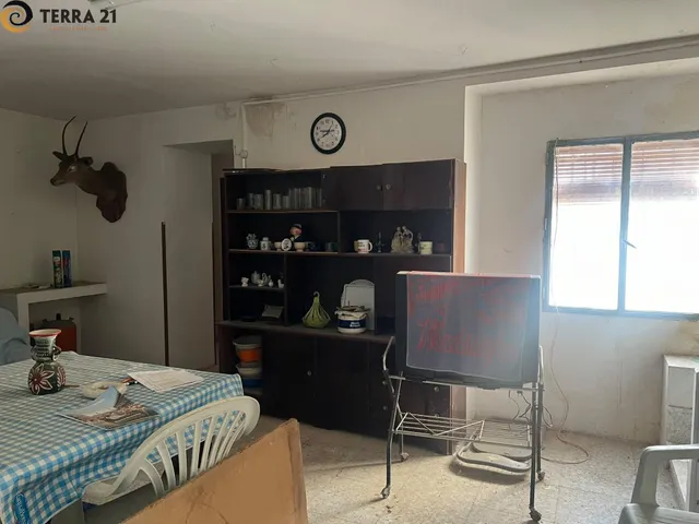 Finca con casa  en Jaén — — 14
