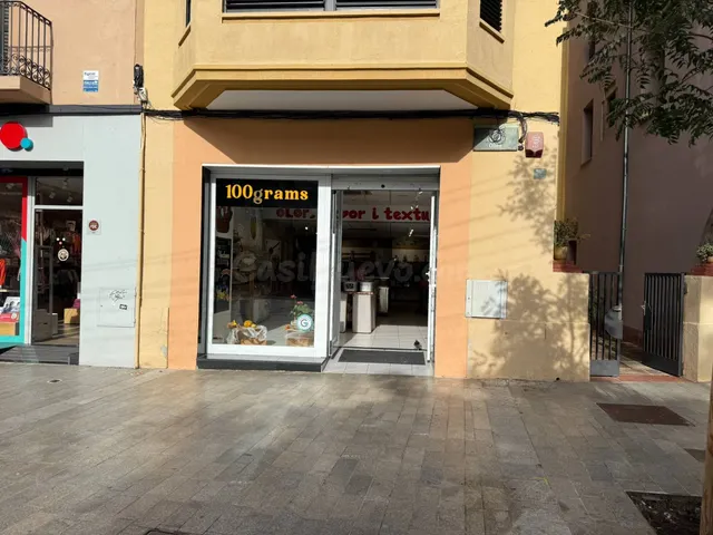 Local en Pl de les Olles, 14, Granollers - foto 2